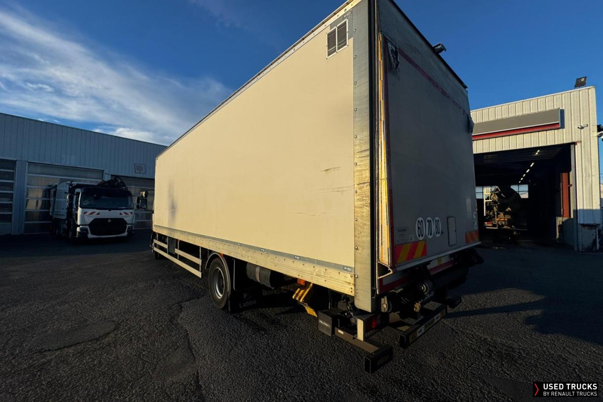 Renault Trucks D 240