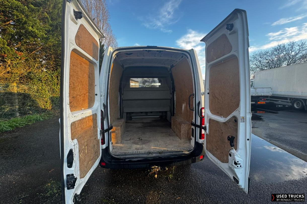 Renault Master 135