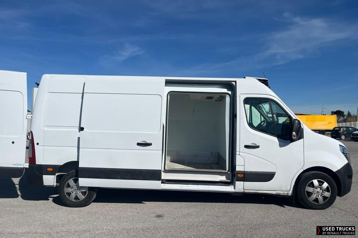 Nissan Interstar 150