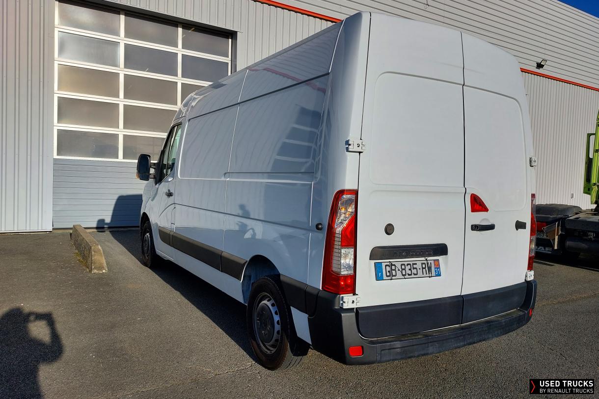Renault Master 130