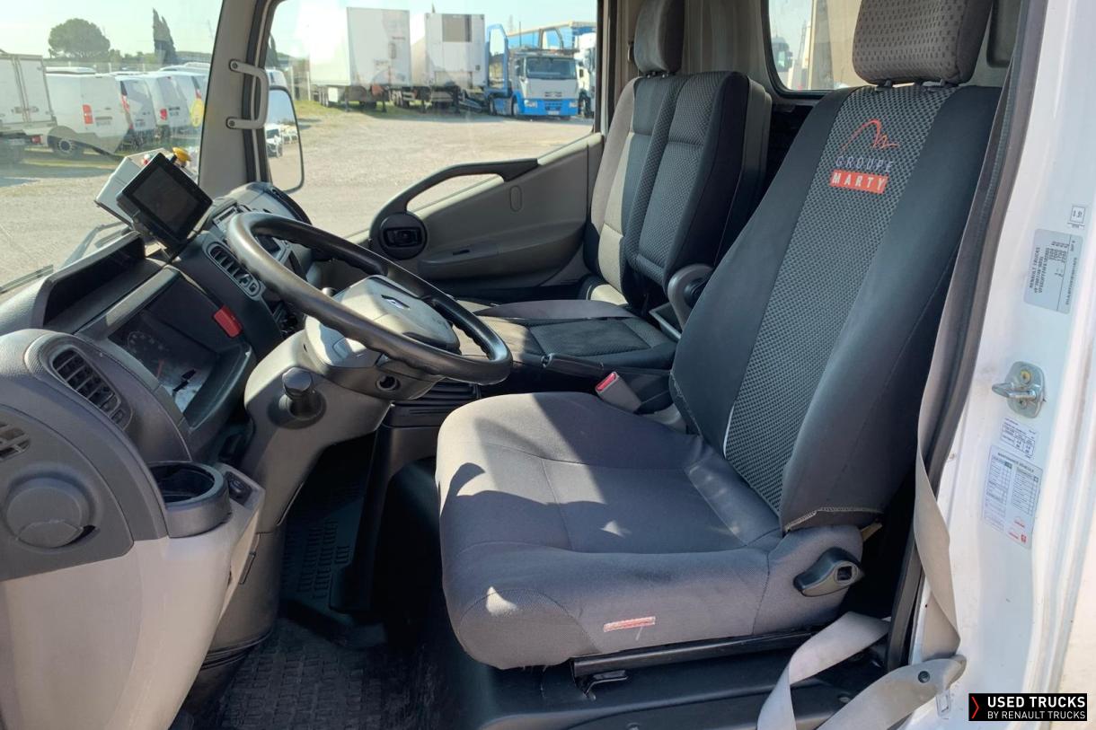 Renault Trucks Maxity 120