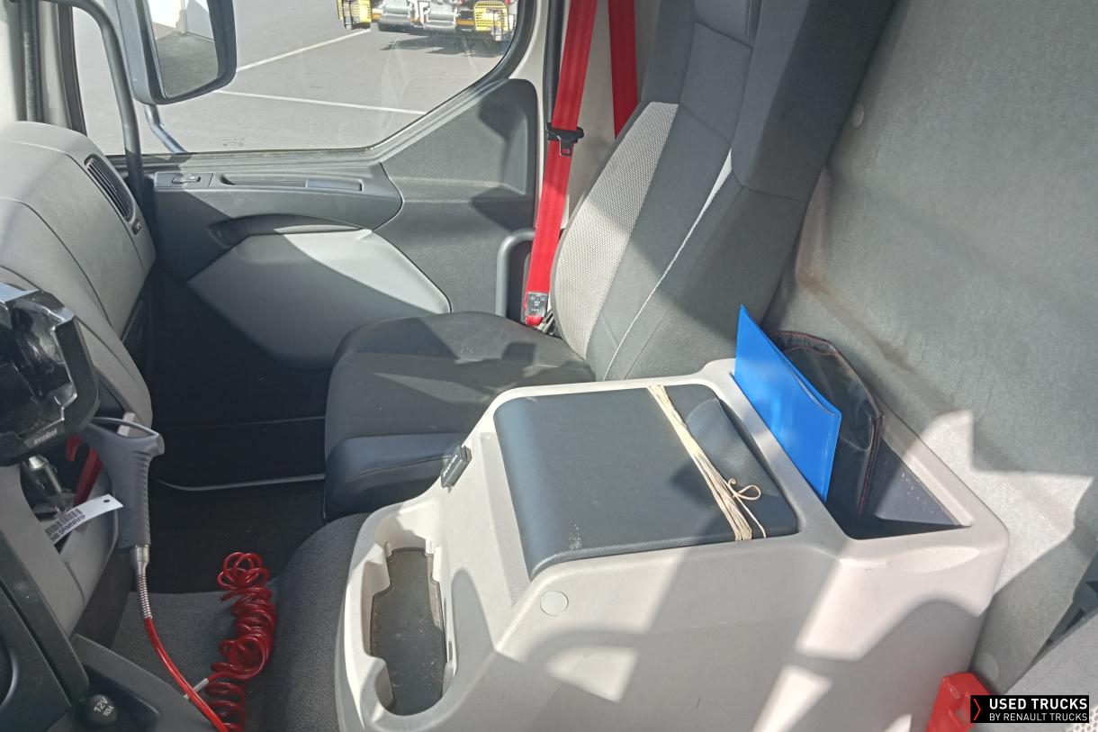 Renault Trucks D 280