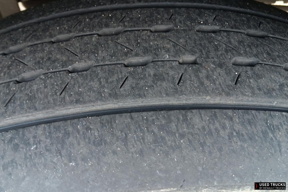 Renault Trucks D 280