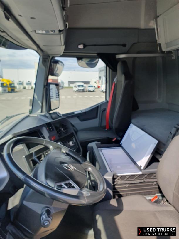 Renault Trucks T 440