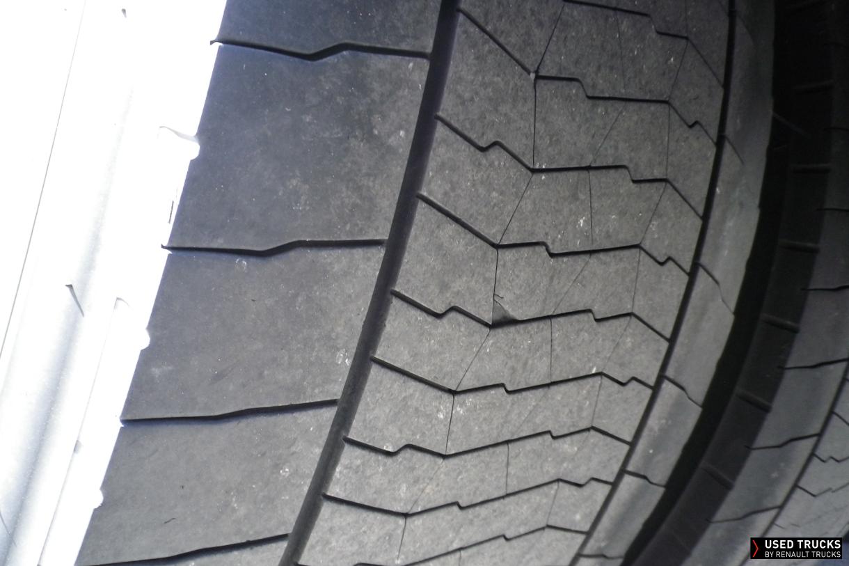 Renault Trucks T High 520