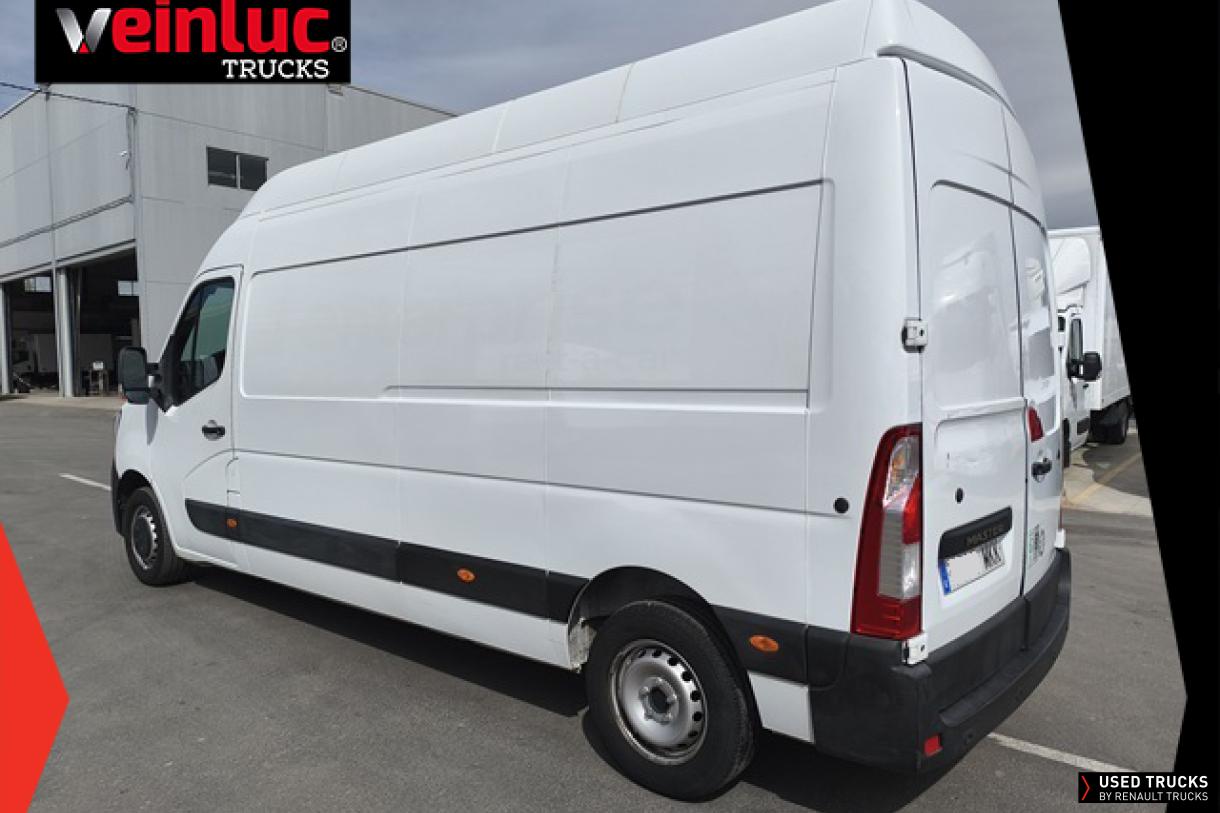 Renault Trucks Master 135