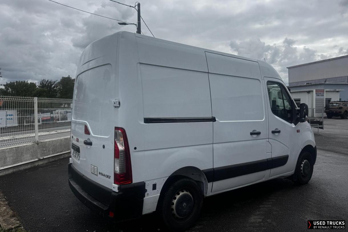 Renault Trucks Master 130