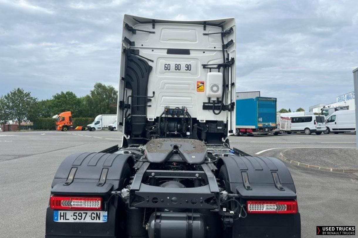 Renault Trucks T High 