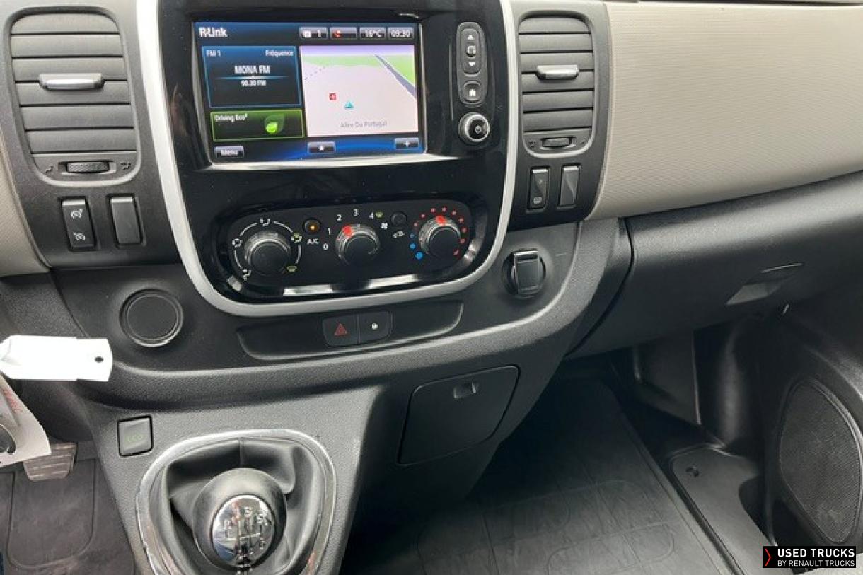 Renault Trucks Trafic 