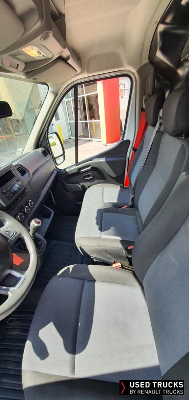 Renault Trucks Master 135