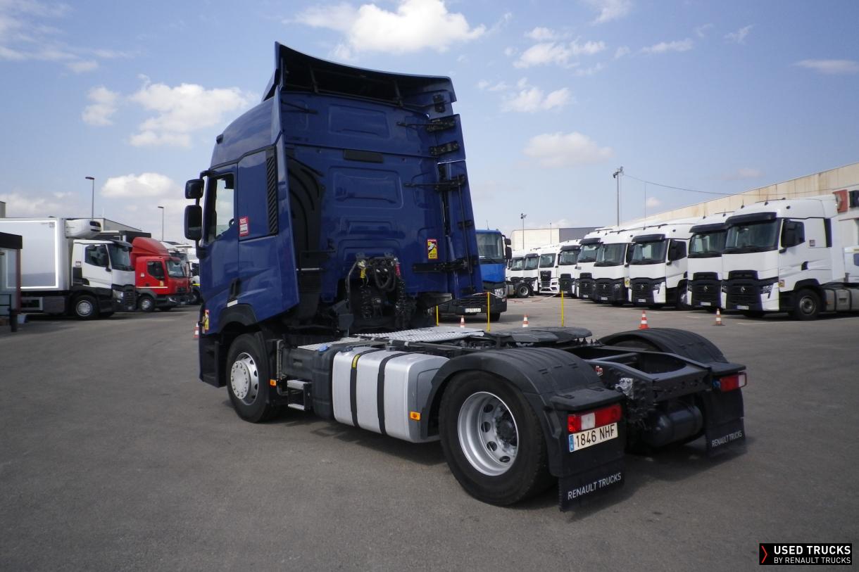 Renault Trucks T 440