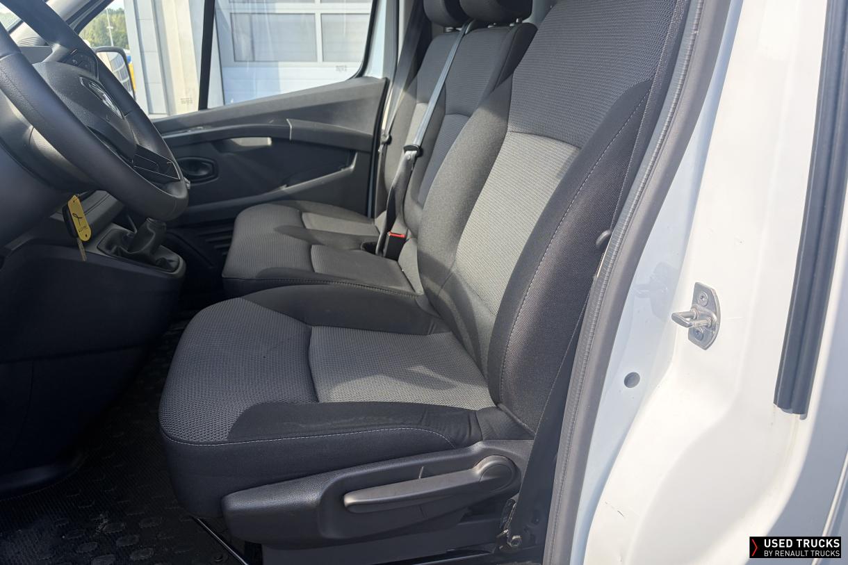 Renault Trafic 130