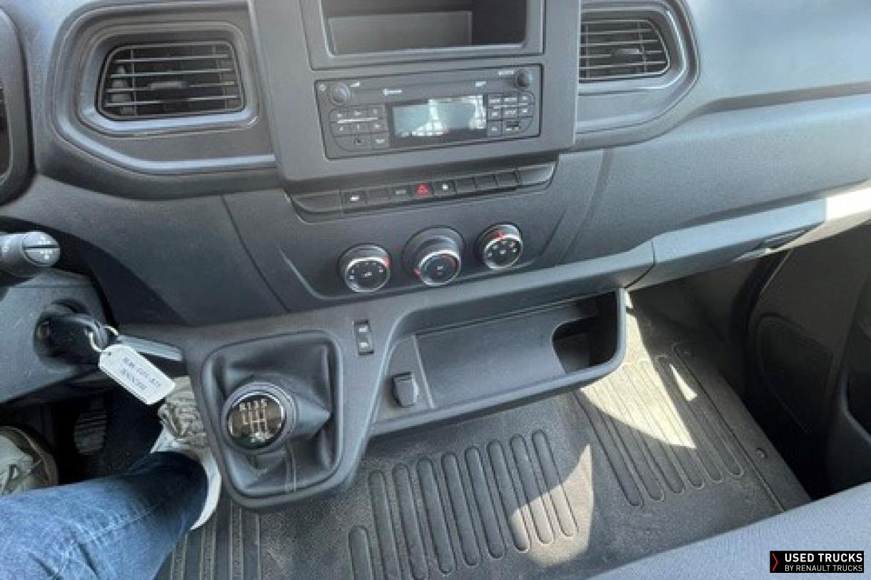 Renault Master 130