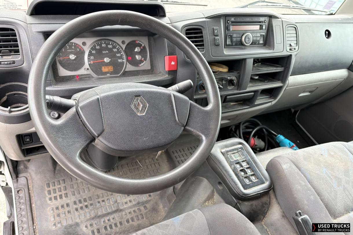 Renault Trucks Maxity 110