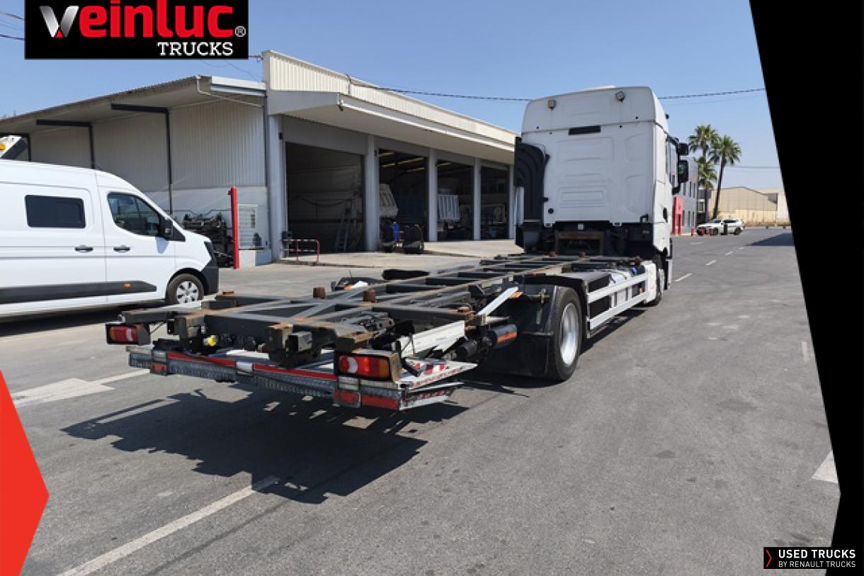 Renault Trucks T High 440