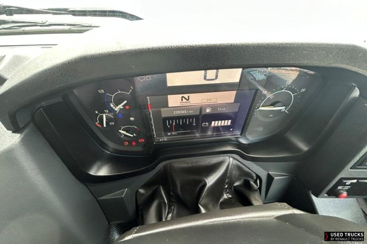 Renault Trucks T High 520