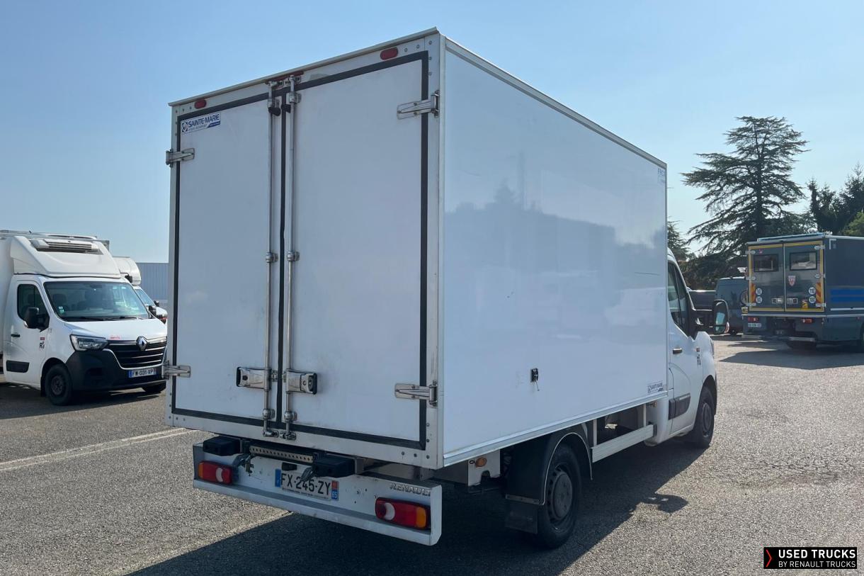 Renault Trucks Master 145