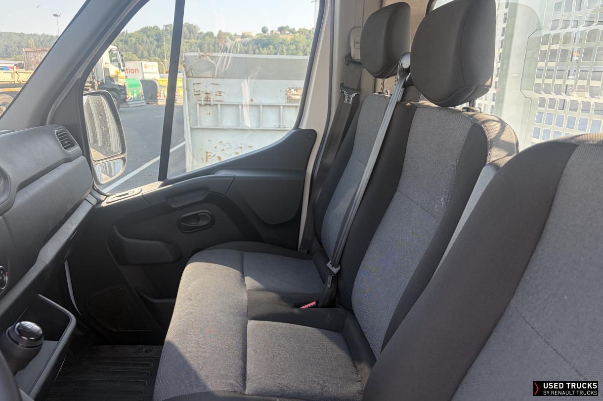 Renault Master 130
