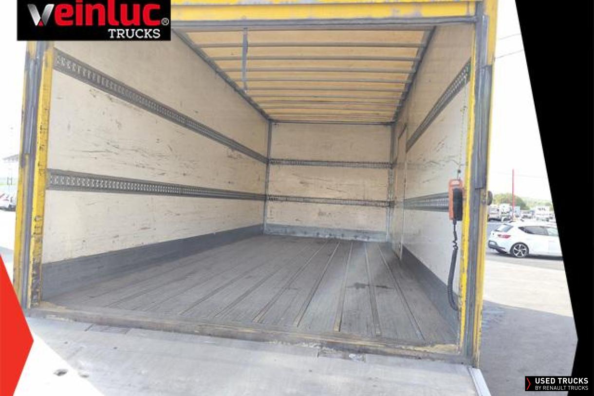 Renault Trucks D 210