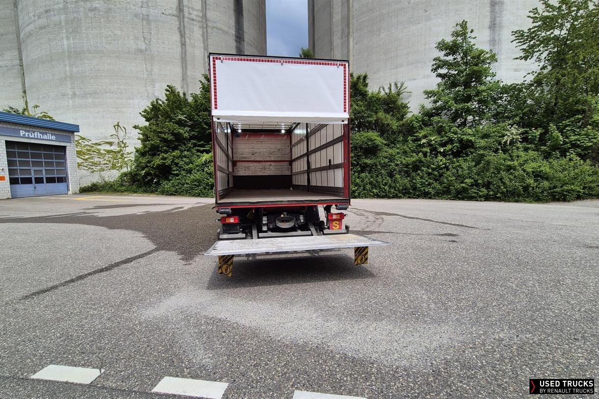 Renault Trucks D Wide 320