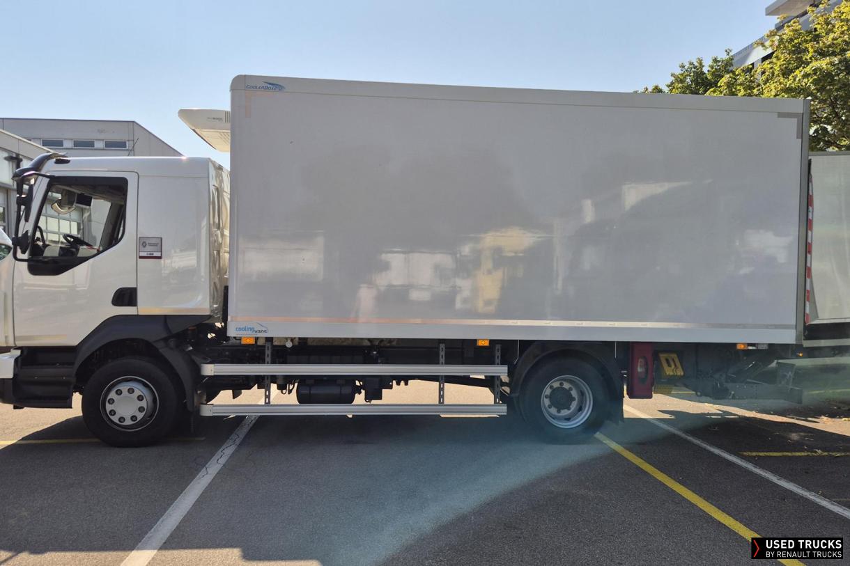 Renault Trucks D Cab 2.1 240