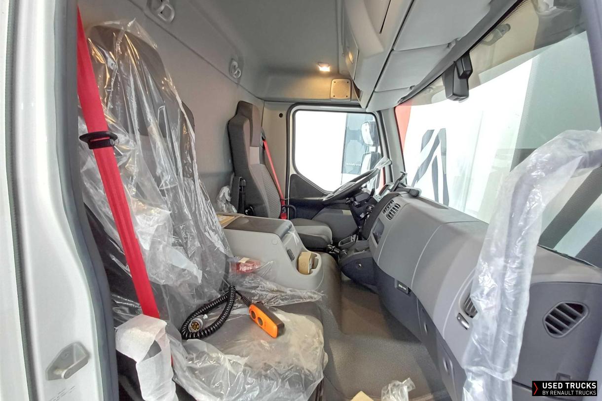 Renault Trucks D Cab 2.1 240