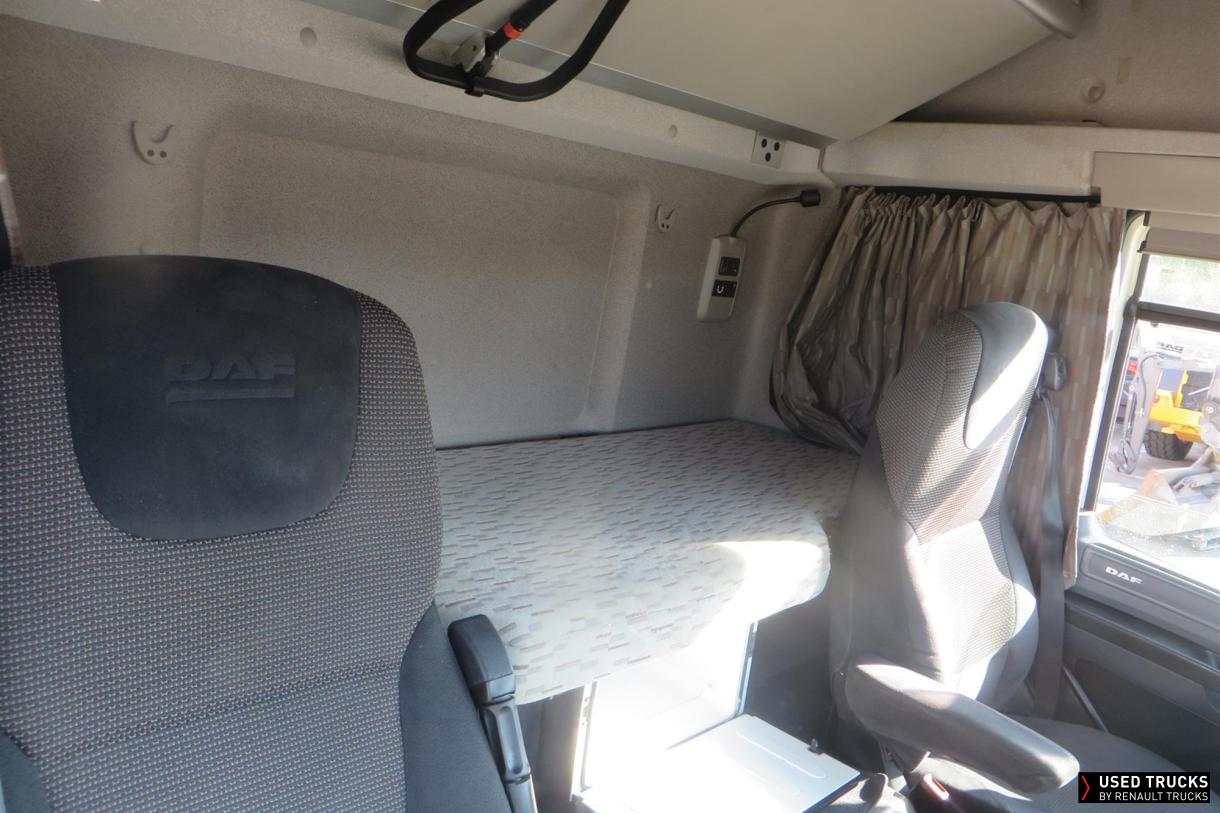 DAF CF 320