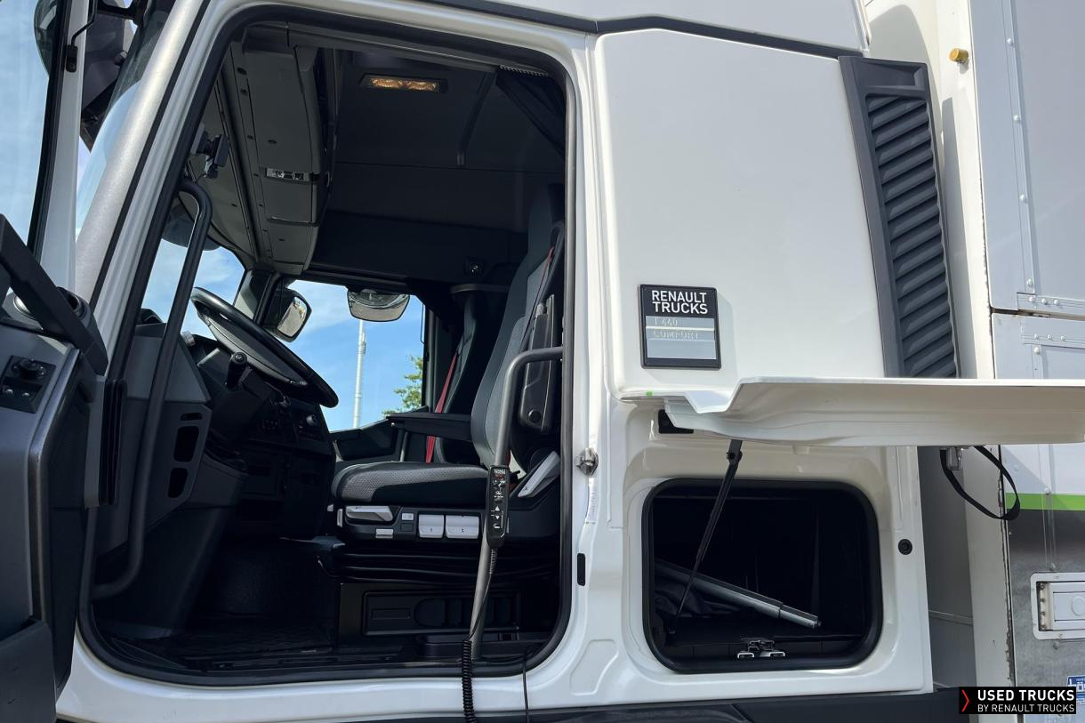 Renault Trucks T 440