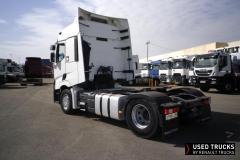 Renault Trucks T
                                          440