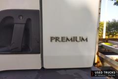 Renault Trucks Premium Distribution
                                          340