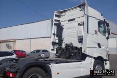 Renault Trucks T High
                                          520