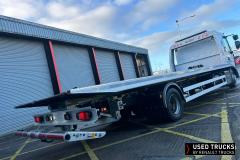 Renault Trucks D
                                          210