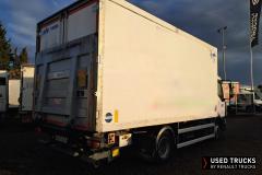 Renault Trucks D
                                          240