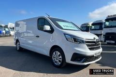 Renault Trucks Trafic
                                          130