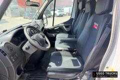 Renault Trucks Master
                                          130