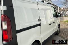 Renault Trucks Trafic
                                          125