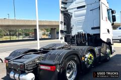 Renault Trucks T High
                                          520