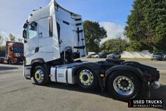 Renault Trucks T High
                                          520