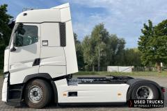 Renault Trucks T High
                                          520