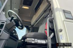 Renault Trucks T High
                                          520
