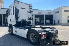 Renault Trucks T High
                                          520