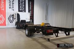 Renault Trucks D
                                          240
