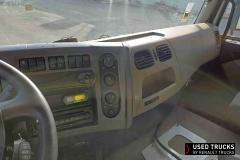 Renault Trucks Premium Distribution
                                          270